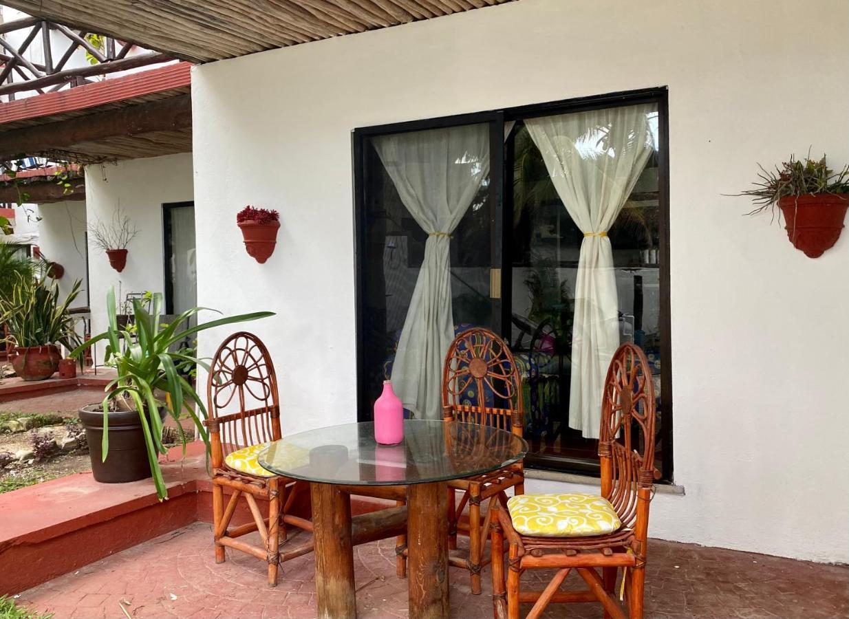 Casa Caribe Cancun Exterior photo A typical hotel room in San Cristóbal de Las Casas