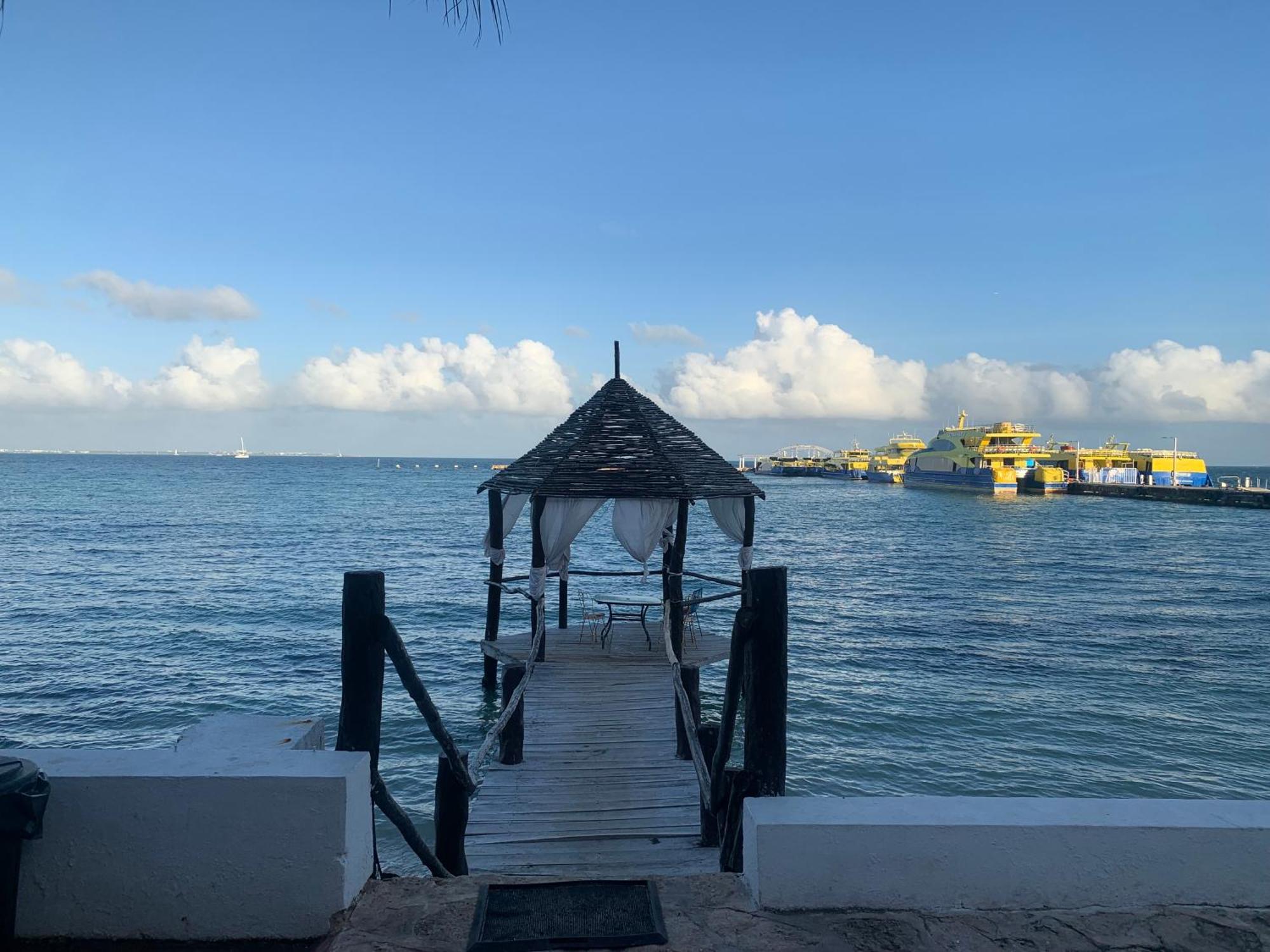 Casa Caribe Cancun Exterior photo View of the port of Labuan