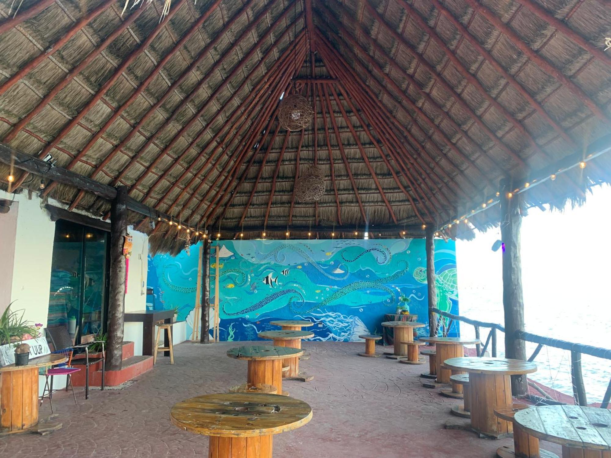 Casa Caribe Cancun Exterior photo The interior of the restaurant