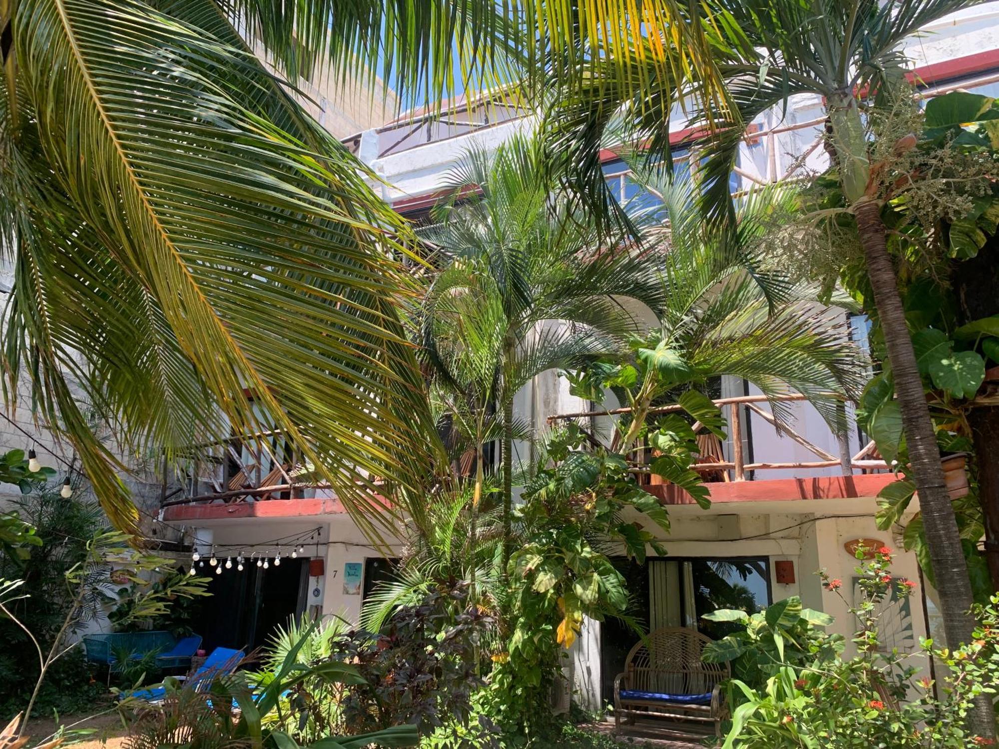 Casa Caribe Cancun Exterior photo The house of the artist in Goa